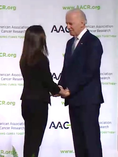 Dr. Lunt introduces Vice President Joe Biden and Dr. Jill Biden at the AACR Annual Meeting